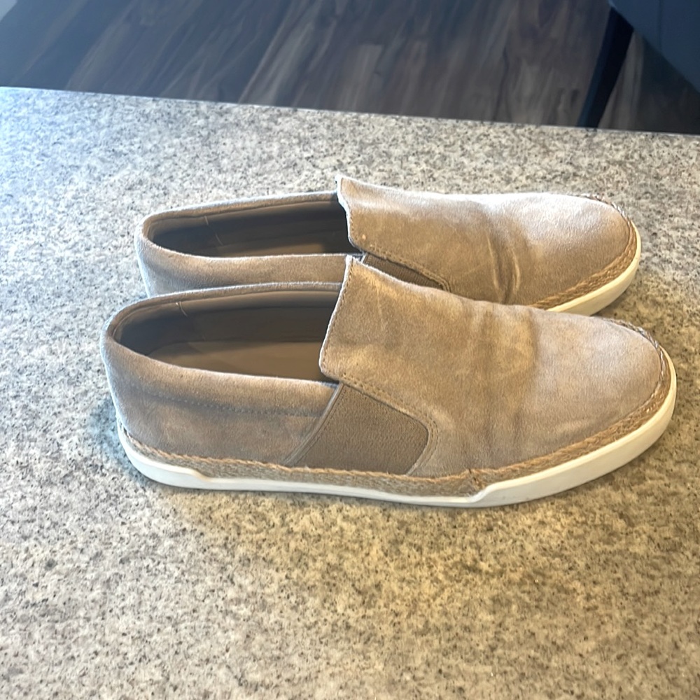 Vince Sneakers